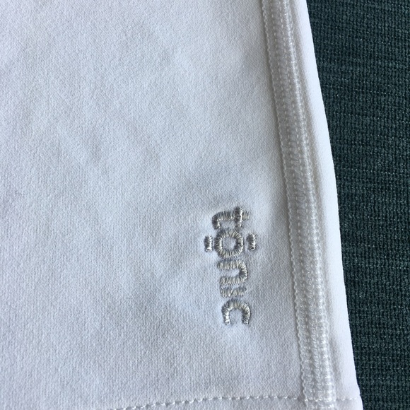 Tonic Active White Mesh Top - Picture 5 of 7